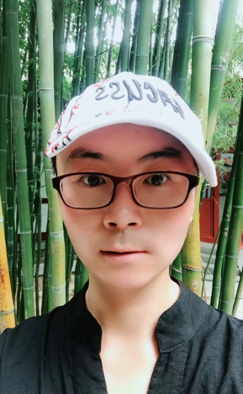 帝俊的第一张照片--新疆王婆说媒