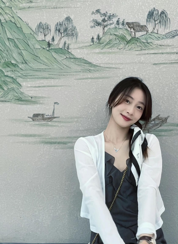 小趴菜的第一张照片--新疆王婆说媒